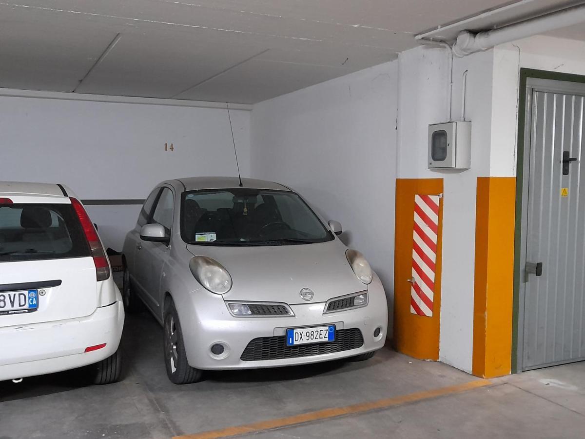 Da Sofia Apartment-Parking Cagliari Exterior foto